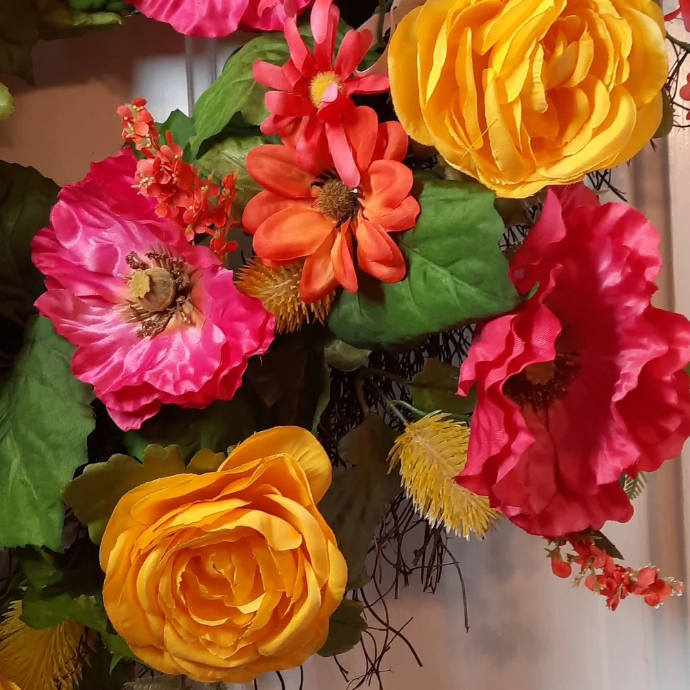 Wreath Pink Poppy Yellow Ranunculus Silk Artificial Flower Indoor Outdoor Decor